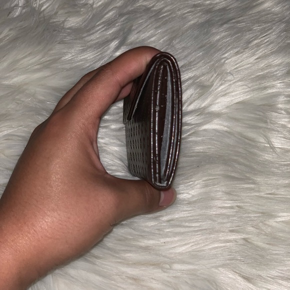 Authentic Gucci Case - Picture 6 of 7